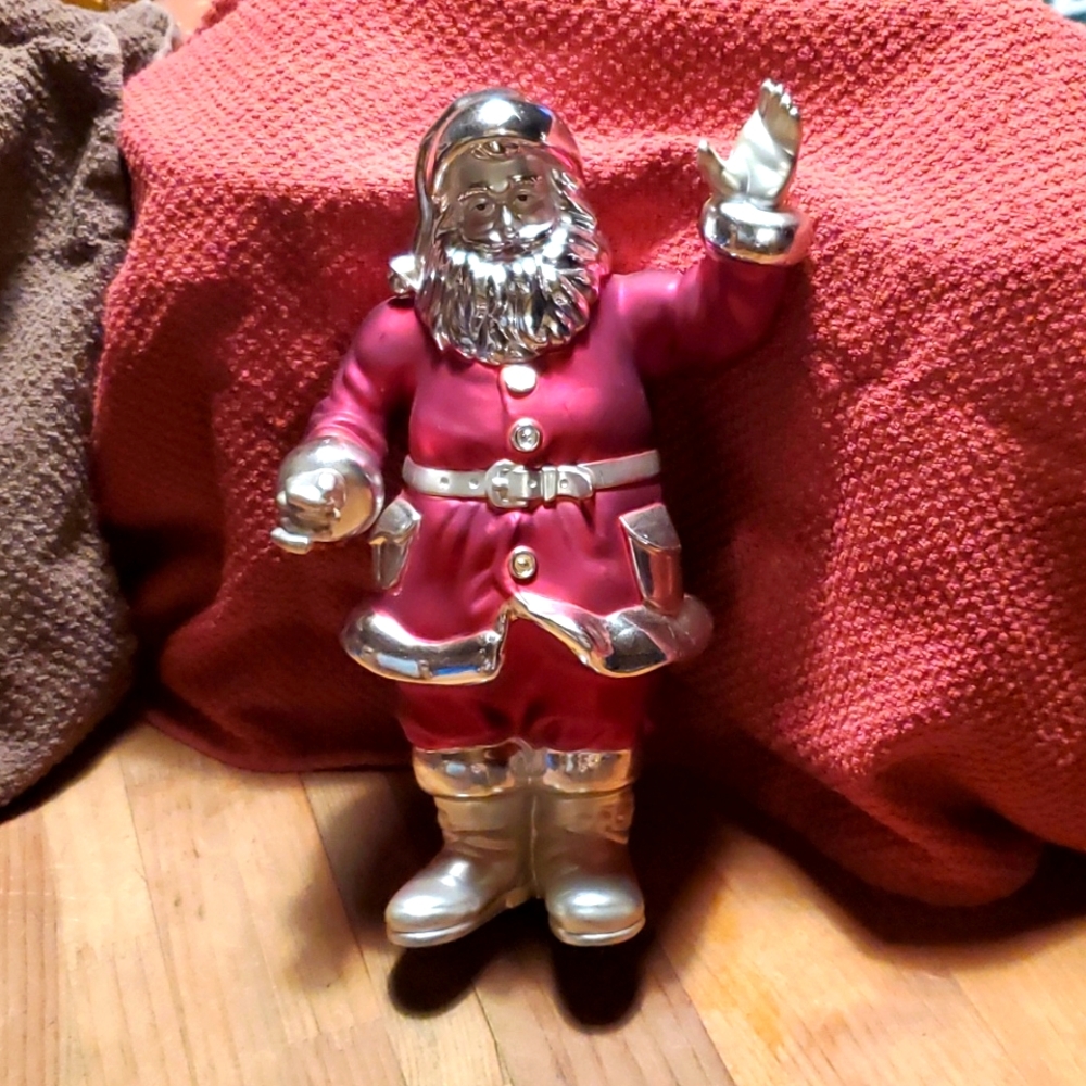9.5" Standing Santa chrome